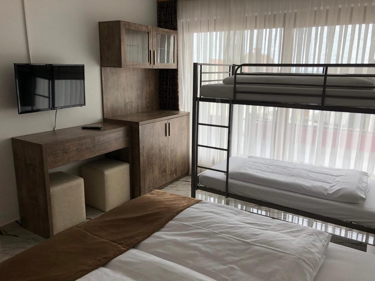 Ec Hotel Эльхинген Экстерьер фото