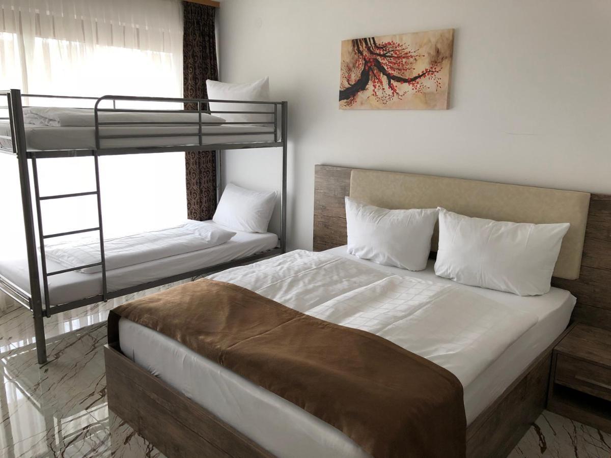 Ec Hotel Эльхинген Экстерьер фото