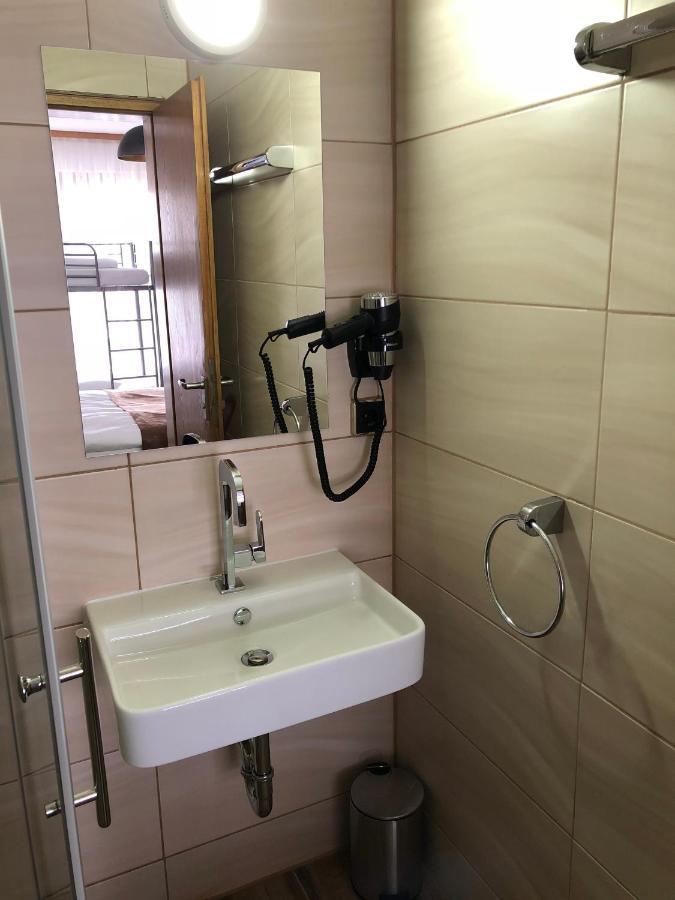 Ec Hotel Эльхинген Экстерьер фото